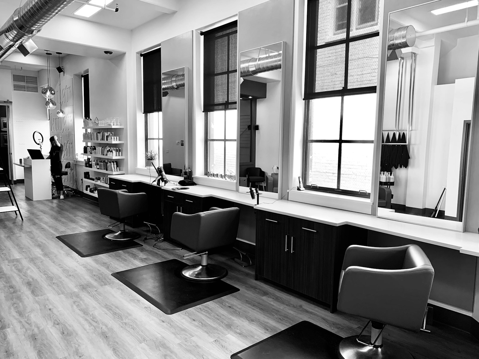 How to Choose the Best Nail Salon in Everett, WA for Beautiful, Consistent Results