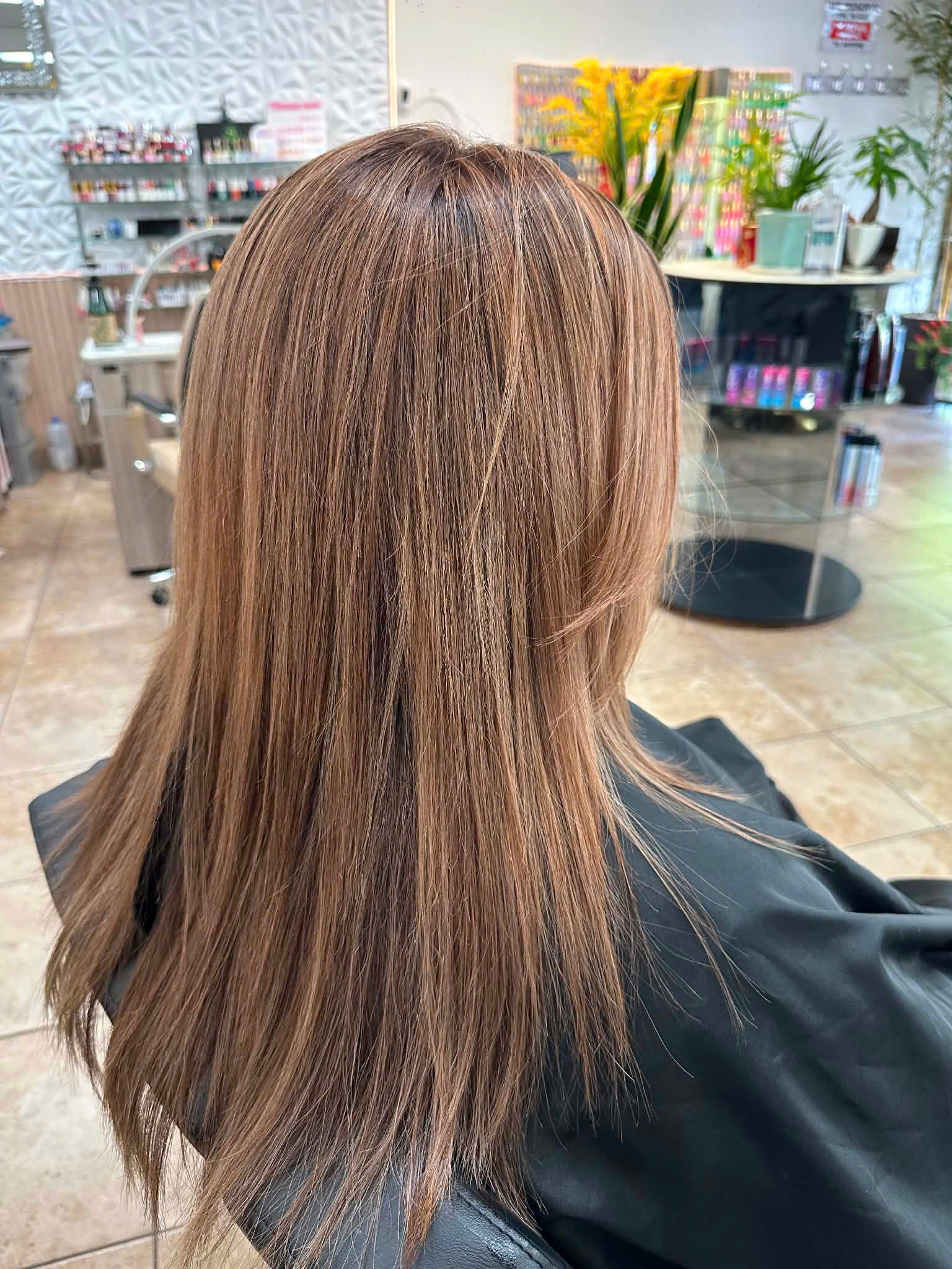 Soft brunette finish from the back